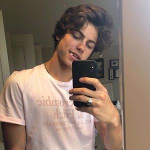 Meet your Posher, Tanner